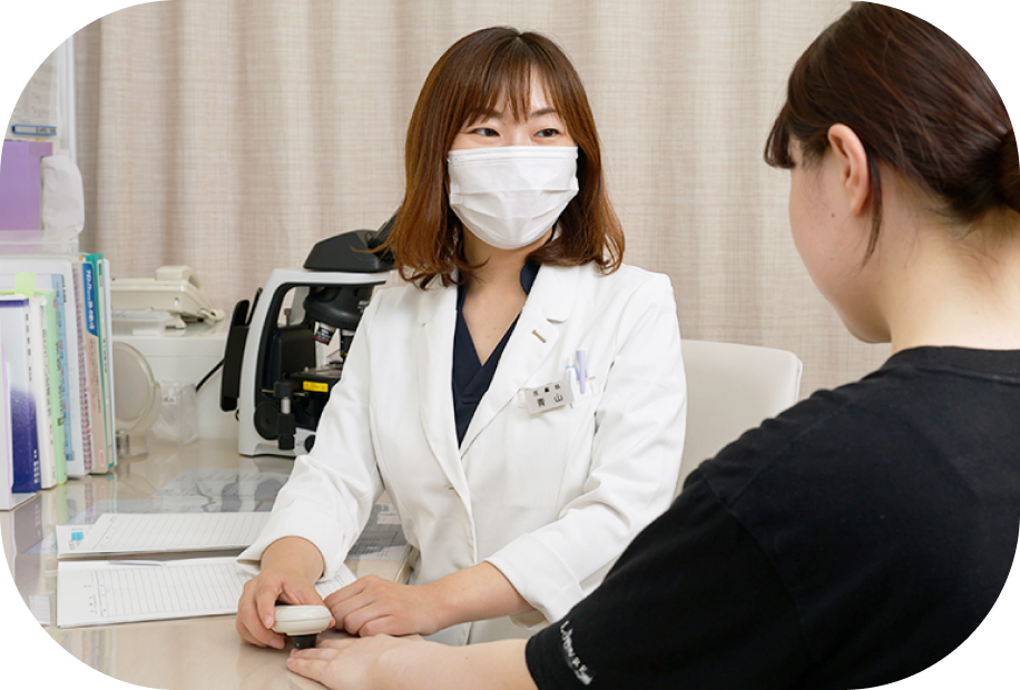 一般皮膚科の診療中の様子